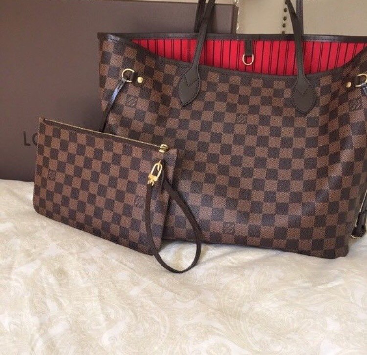 louis vuitton neverfull clutch bag